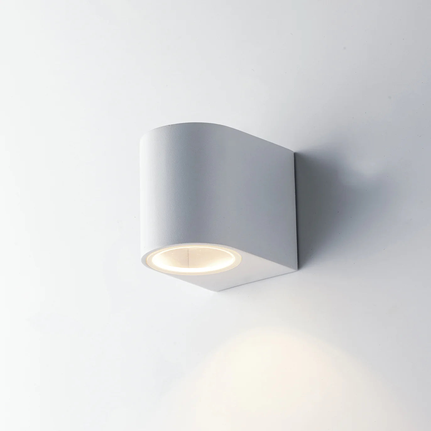 Applique per esterno in alluminio con singola o doppia emissione bianco , antracite o corten lampade GU10 non incluse ONE Applique per esterno in alluminio con singola o doppia emissione bianco , antracite o corten lampade GU10 non incluse ONE